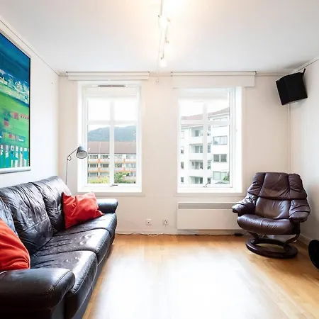 Comfy Central Apt, In Lovely Neighborhood. Nv2 برغن